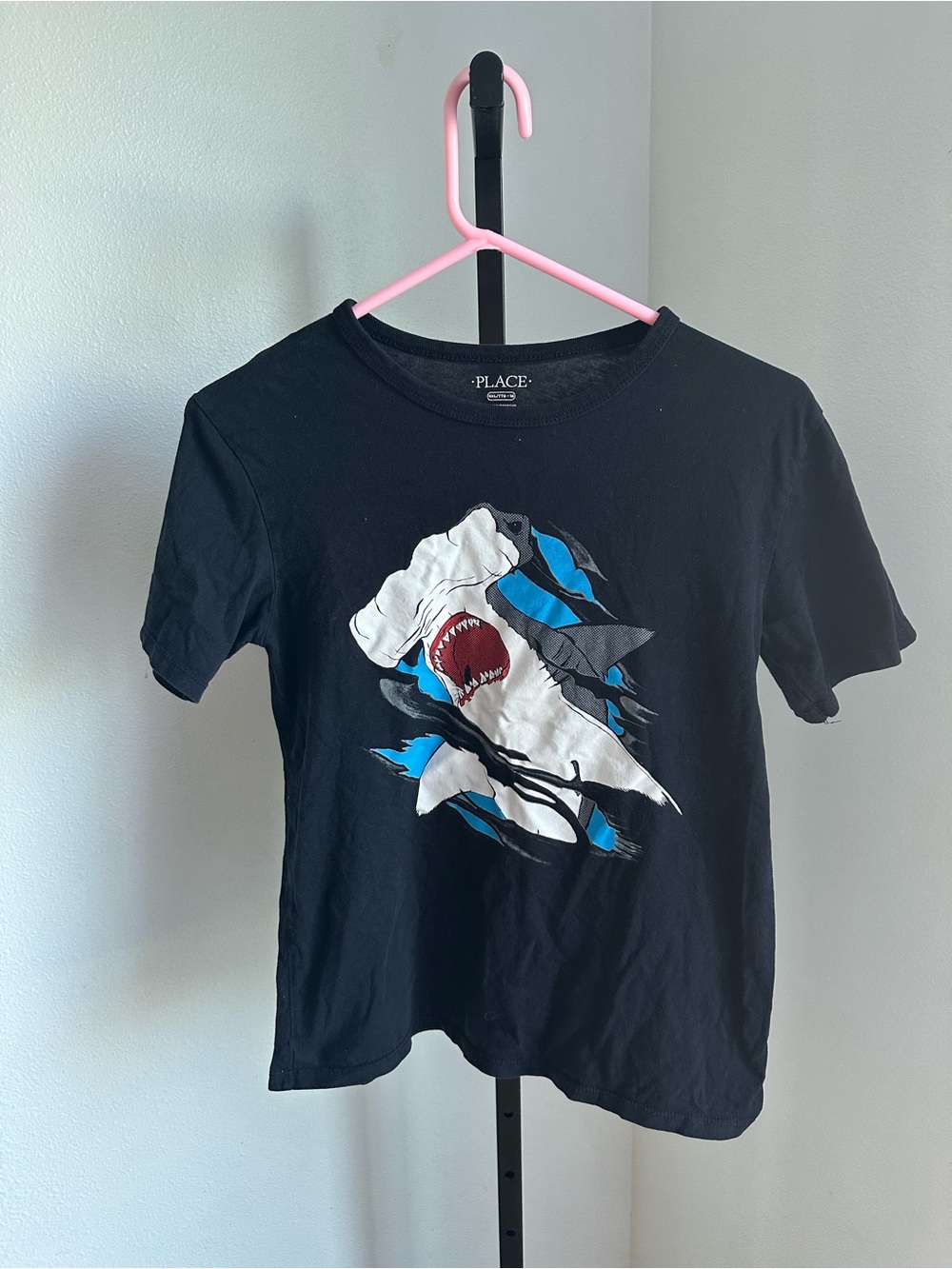 Children’s place size 16 shark shirt